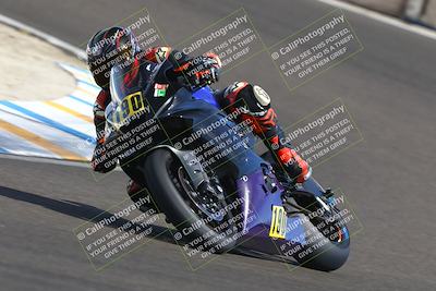 media/Oct-12-2025-CRA (Sun) [[e621380112]]/Races/Race 9/